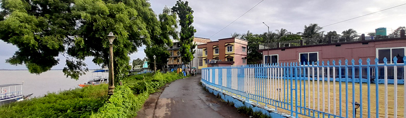 taki riverview guesthouse